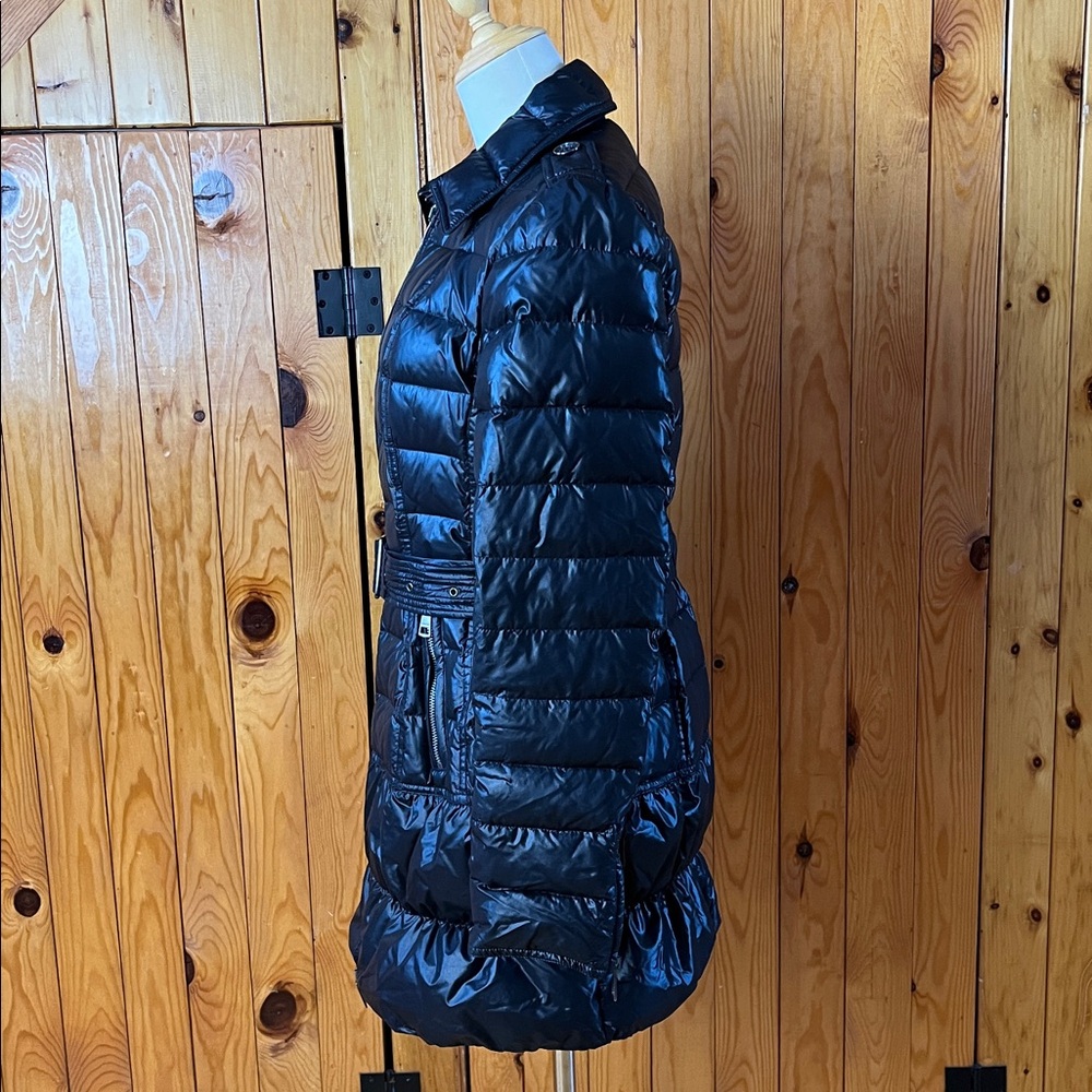 Burberry Brit Black Quilted Puffer Jacket With Belt - Picture 2 of 10